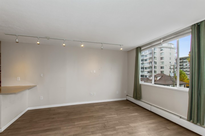 Photo 5 at 308 - 1250 Burnaby Street, West End VW, Vancouver West
