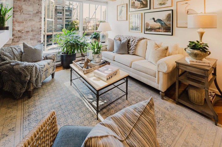 Photo 3 at 210 - 1178 Hamilton Street, Yaletown, Vancouver West