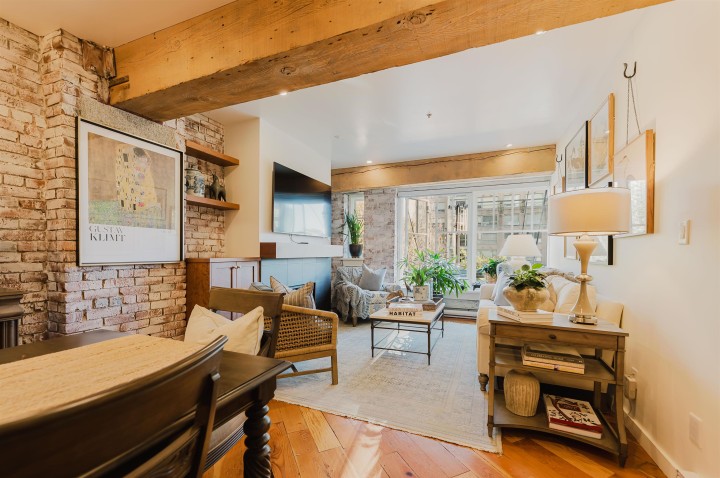 Photo 10 at 210 - 1178 Hamilton Street, Yaletown, Vancouver West