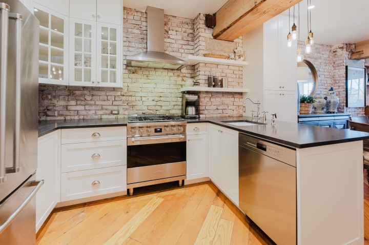 Photo 14 at 210 - 1178 Hamilton Street, Yaletown, Vancouver West