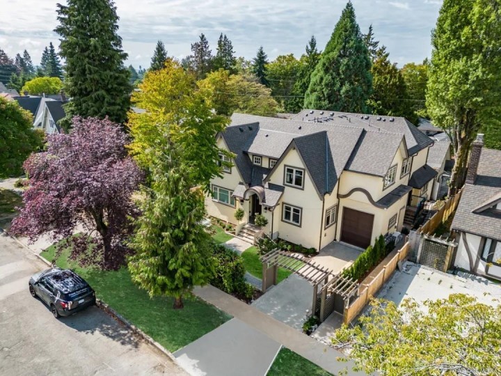 Photo 1 at 7059 Cypress Street, Kerrisdale, Vancouver West