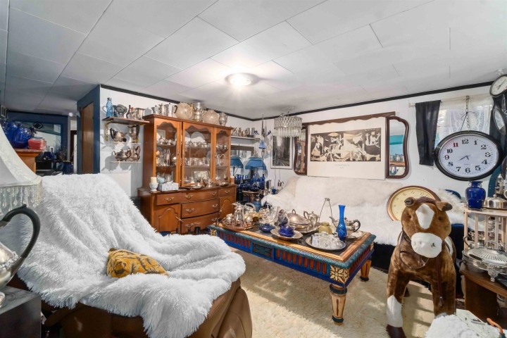 Photo 24 at 5735 Earles Street, Killarney VE, Vancouver East