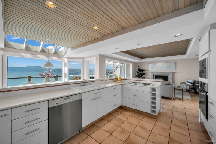 Photo 10 at 5433 Monte Bre Place, Upper Caulfeild, West Vancouver