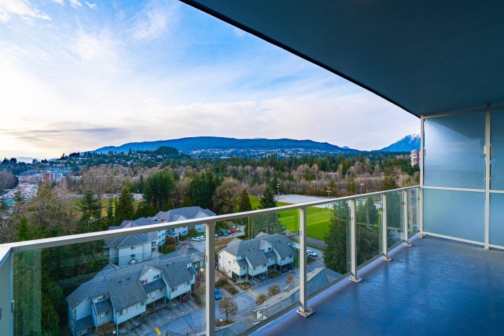 Photo 10 at 1107 - 200 Klahanie Court, Park Royal, West Vancouver