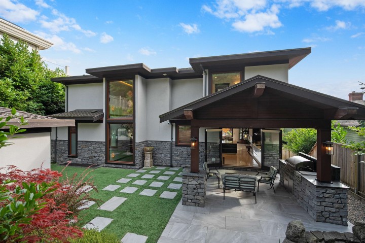 Photo 2 at 2643 Nelson Avenue, Dundarave, West Vancouver