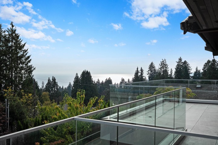 Photo 33 at 2643 Nelson Avenue, Dundarave, West Vancouver