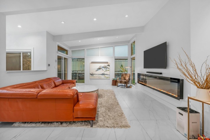 Photo 6 at 475 Newlands Road, Cedardale, West Vancouver