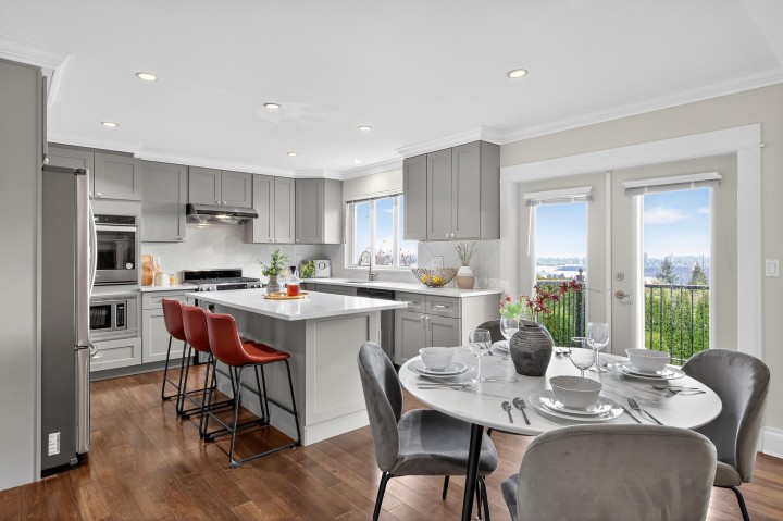 Photo 3 at 1314 Chartwell Drive, Chartwell, West Vancouver