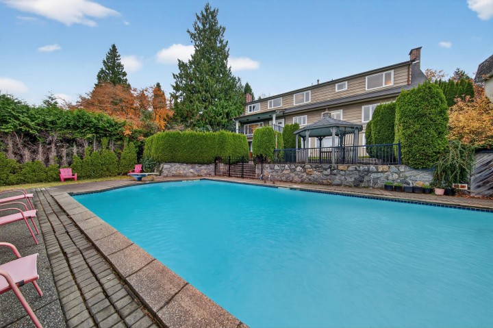 Photo 9 at 1314 Chartwell Drive, Chartwell, West Vancouver