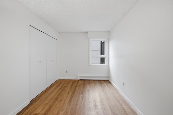 Photo 19 at PH 406 - 1340 Duchess Avenue, Ambleside, West Vancouver