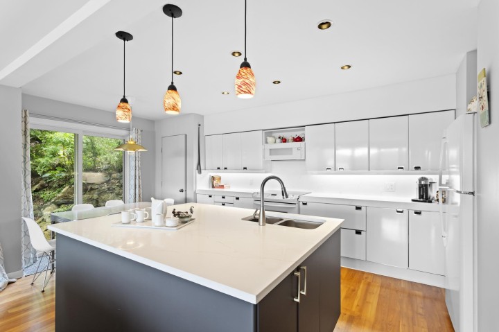 Photo 12 at 45 Sweetwater Place, Lions Bay, West Vancouver