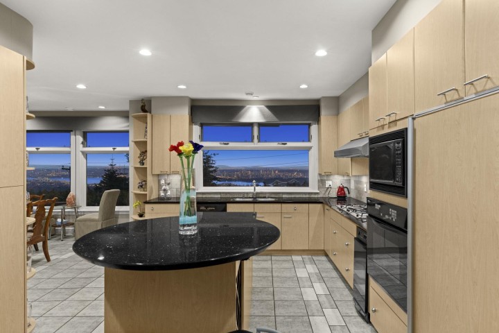 Photo 12 at 1128 Crestline Road, British Properties, West Vancouver