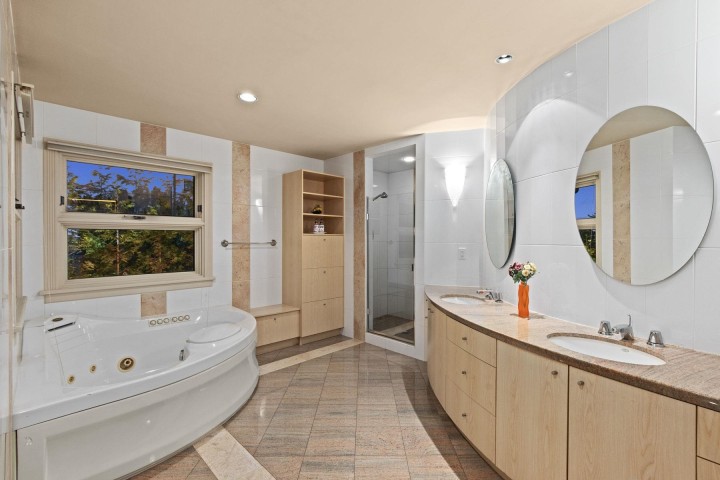 Photo 18 at 1128 Crestline Road, British Properties, West Vancouver