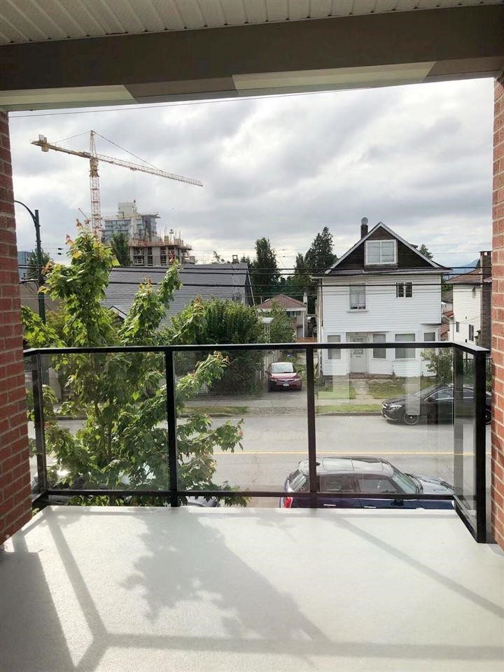 Photo 9 at 203 - 4882 Slocan Street, Collingwood VE, Vancouver East