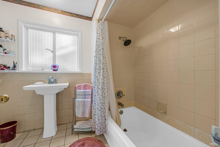 Photo 19 at 410 Hadden Drive, British Properties, West Vancouver