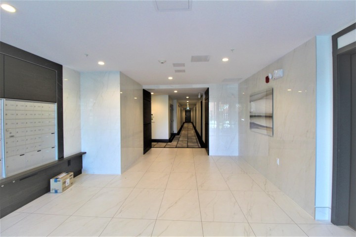 Photo 13 at 206 - 5733 Alberta Street, Oakridge VW, Vancouver West