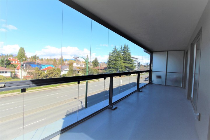 Photo 12 at 206 - 5733 Alberta Street, Oakridge VW, Vancouver West