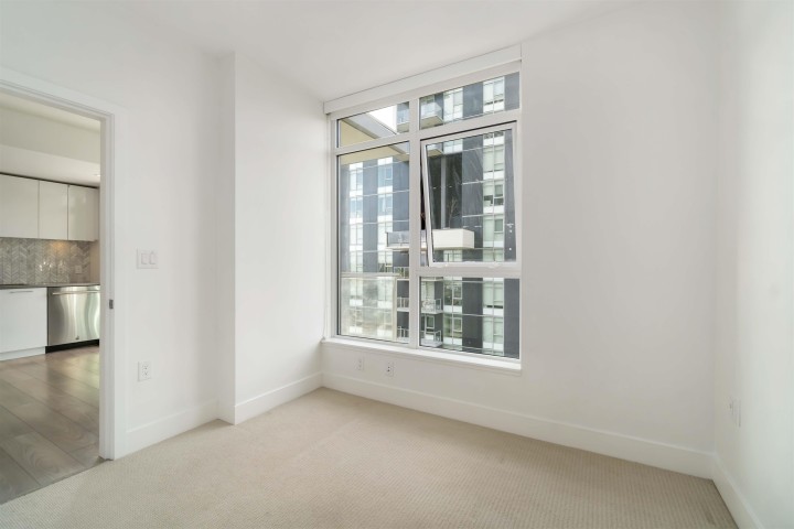 Photo 17 at 808 - 3581 E Kent Avenue North, South Marine, Vancouver East