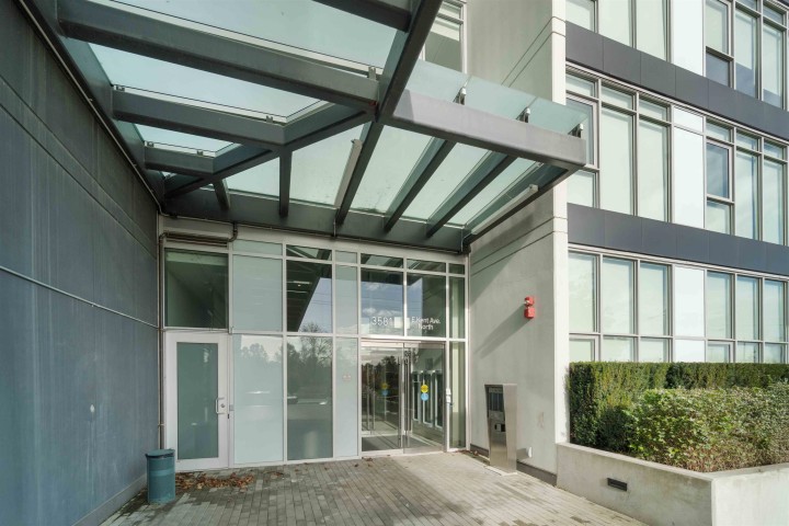 Photo 3 at 808 - 3581 E Kent Avenue North, South Marine, Vancouver East