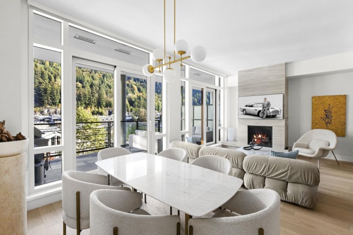 Photo 3 at 301 - 6697 Nelson Avenue, Horseshoe Bay WV, West Vancouver