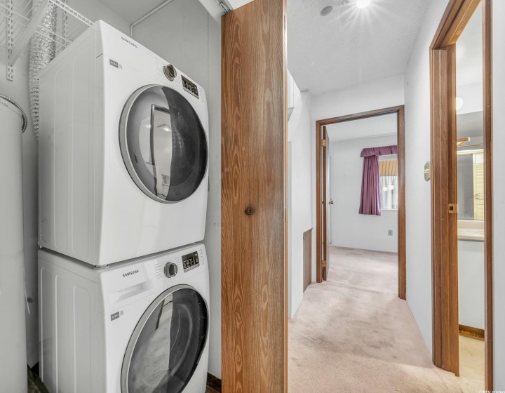 Photo 20 at 410 - 1363 Clyde Avenue, Ambleside, West Vancouver