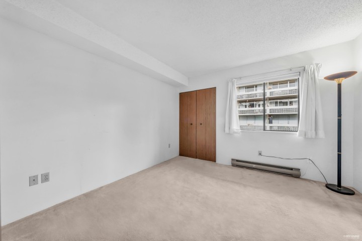 Photo 21 at 410 - 1363 Clyde Avenue, Ambleside, West Vancouver