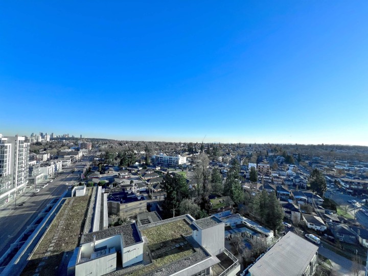 Photo 5 at 1906 - 4815 Eldorado Mews, Collingwood VE, Vancouver East