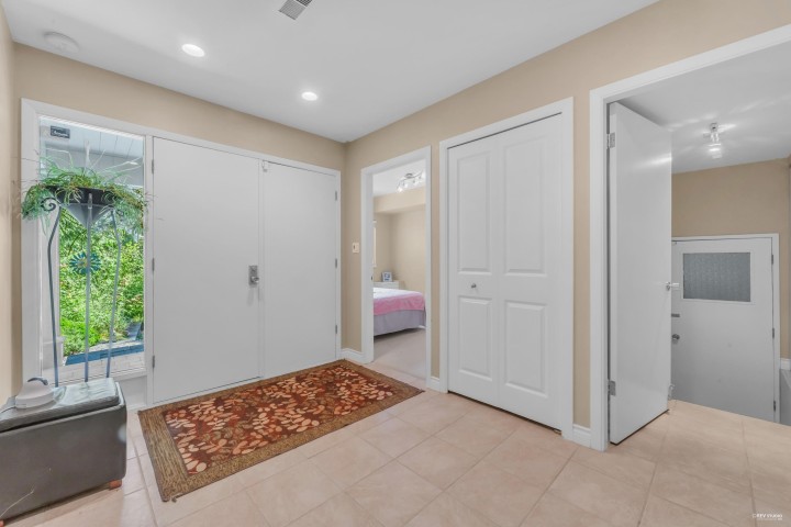 Photo 3 at 4623 Caulfeild Drive, Caulfeild, West Vancouver