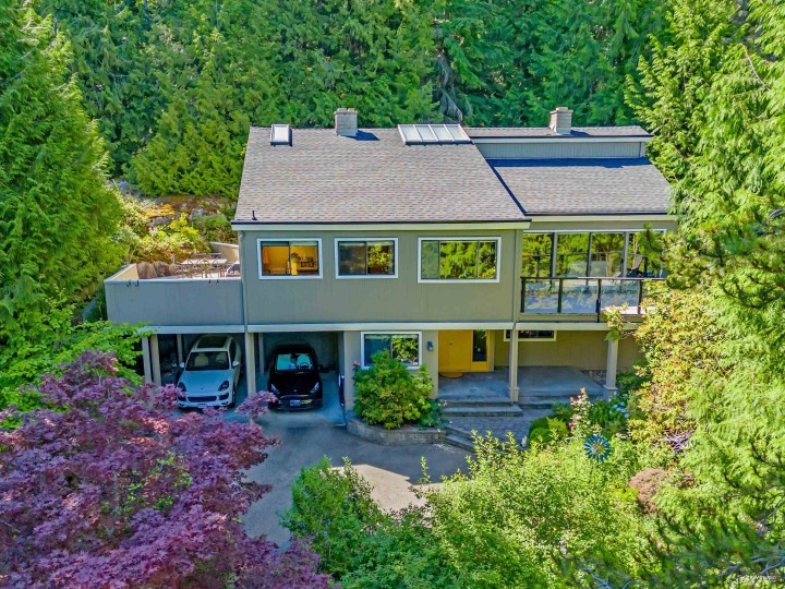 Photo 1 at 4623 Caulfeild Drive, Caulfeild, West Vancouver