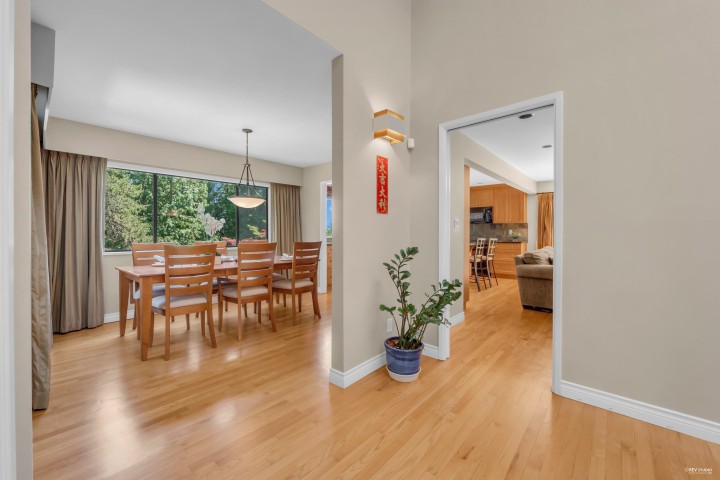 Photo 14 at 4623 Caulfeild Drive, Caulfeild, West Vancouver