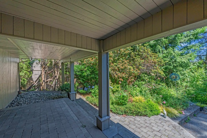 Photo 37 at 4623 Caulfeild Drive, Caulfeild, West Vancouver