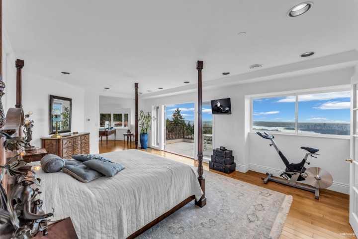 Photo 22 at 1525 Errigal Place, Canterbury WV, West Vancouver