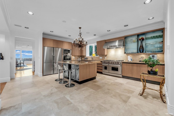 Photo 15 at 1525 Errigal Place, Canterbury WV, West Vancouver