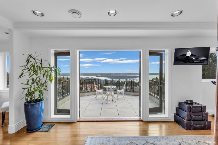 Photo 25 at 1525 Errigal Place, Canterbury WV, West Vancouver