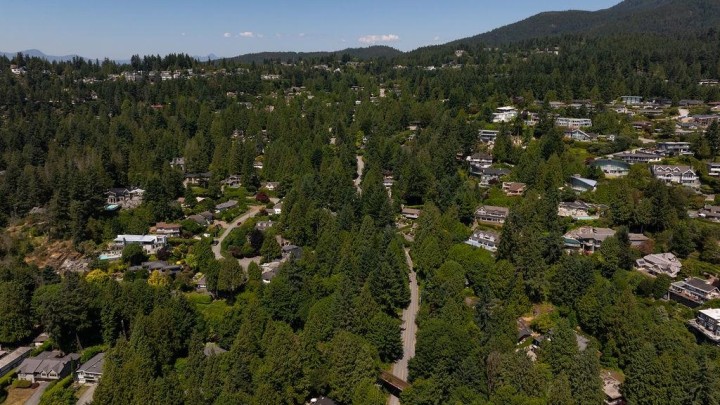 Photo 16 at 4402 Keith Road, Caulfeild, West Vancouver