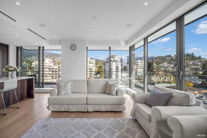 Photo 12 at 601 - 1355 Bellevue Avenue, Ambleside, West Vancouver