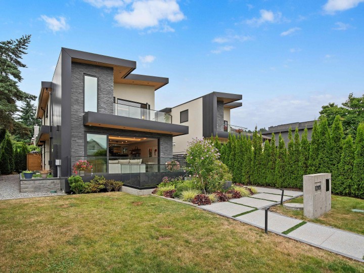 Photo 34 at 1295 Duchess Avenue, Ambleside, West Vancouver