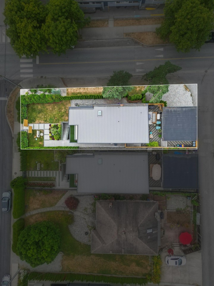 Photo 37 at 1295 Duchess Avenue, Ambleside, West Vancouver