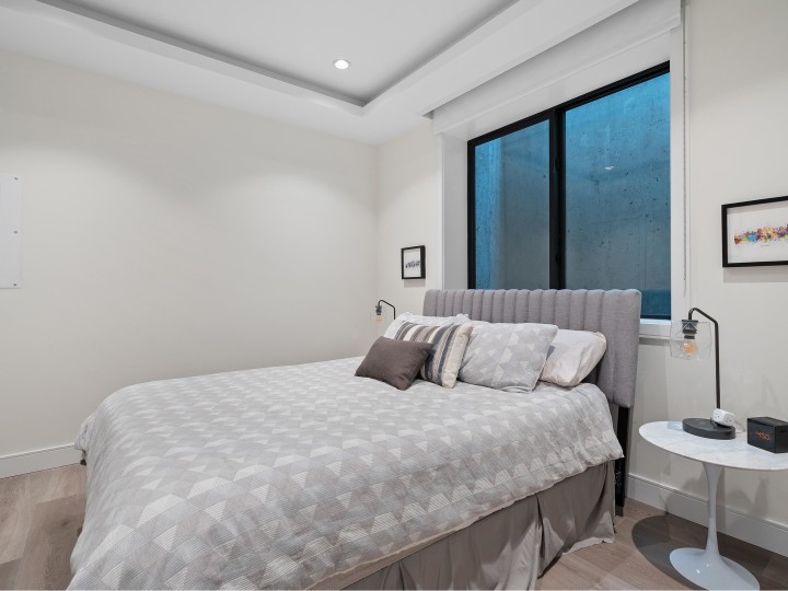 Photo 25 at 1295 Duchess Avenue, Ambleside, West Vancouver