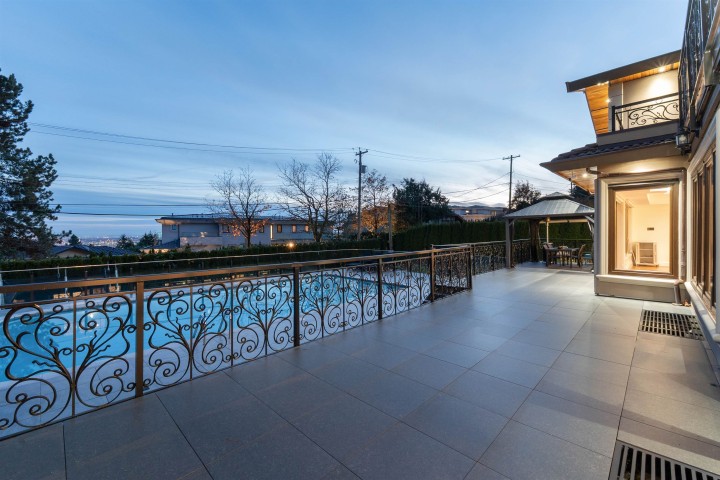 Photo 23 at 1118 Crestline Road, British Properties, West Vancouver