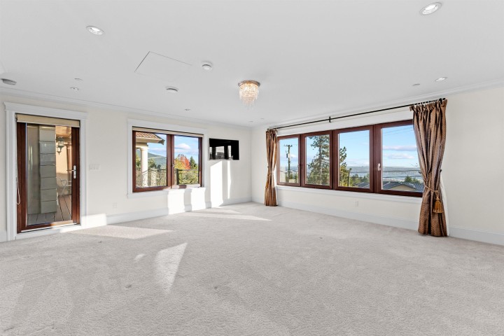 Photo 14 at 1118 Crestline Road, British Properties, West Vancouver