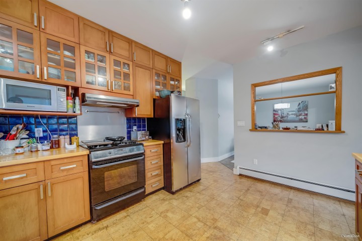 Photo 12 at 3758 W 35th Avenue, Dunbar, Vancouver West