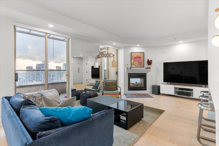 Photo 10 at 3001 - 969 Richards Street, Downtown VW, Vancouver West