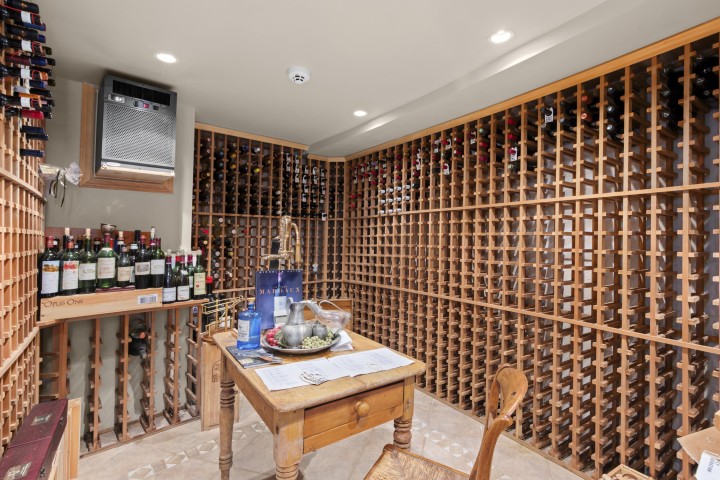 Photo 27 at 3912 Marine Drive, West Bay, West Vancouver