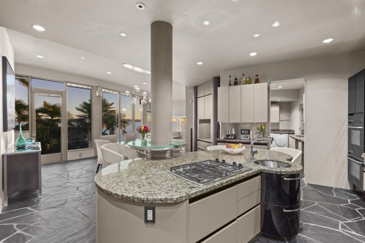 Photo 12 at 3912 Marine Drive, West Bay, West Vancouver