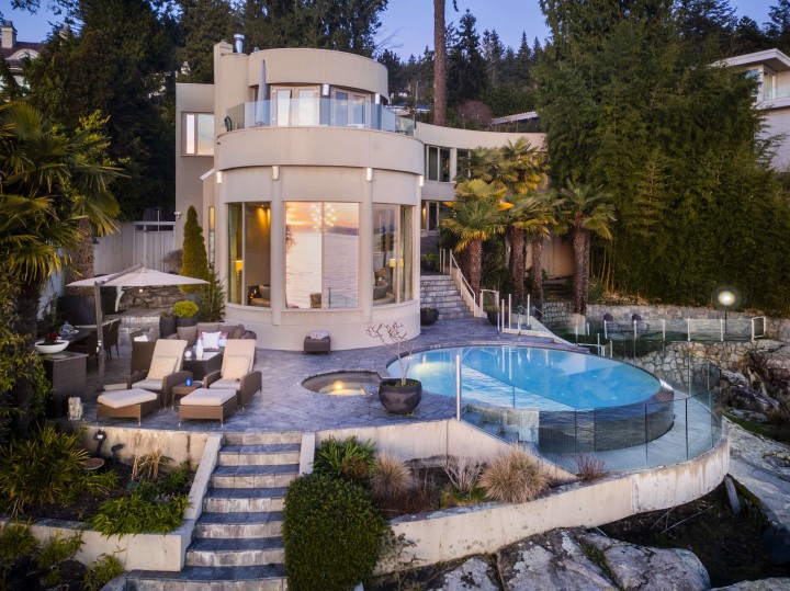 Photo 32 at 3912 Marine Drive, West Bay, West Vancouver