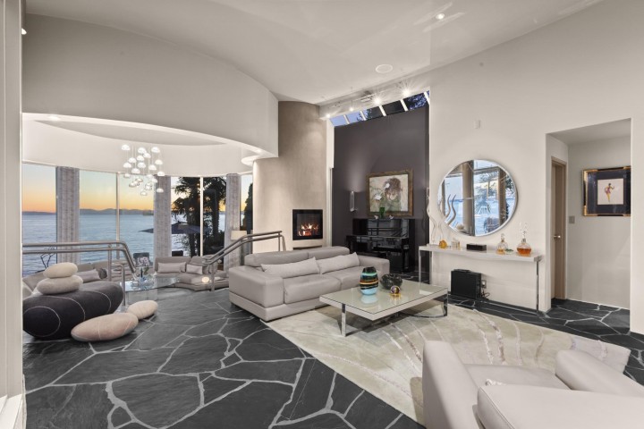 Photo 5 at 3912 Marine Drive, West Bay, West Vancouver