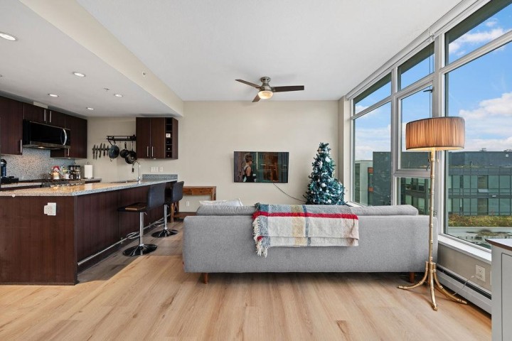 Photo 3 at 1708 - 168 W 1st Avenue, False Creek, Vancouver West