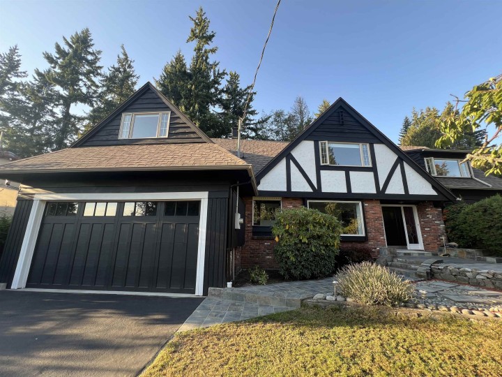 Photo 1 at 3791 Southridge Avenue, Bayridge, West Vancouver