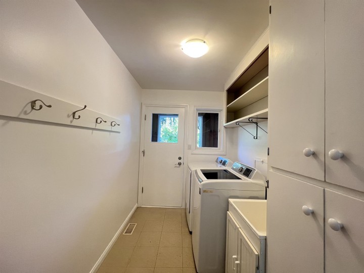 Photo 20 at 3791 Southridge Avenue, Bayridge, West Vancouver